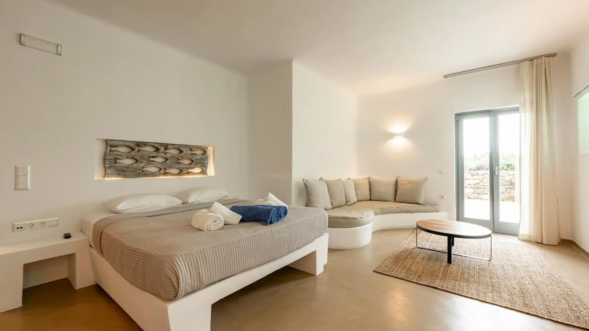 Villa Iakinthos By Mykonian Kazarte Mykonos Town